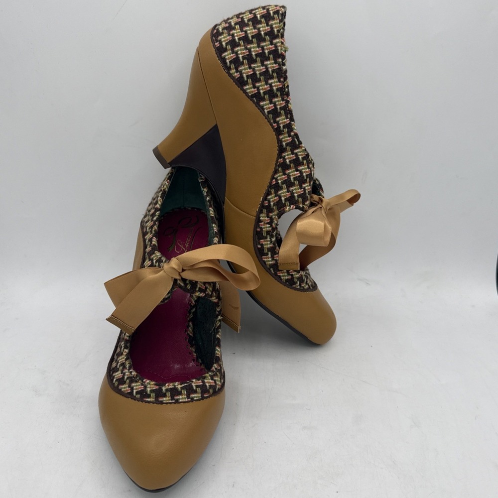 Poetic Licence Standout Canary Tweed Mary Jane Heels Bow Pump NWOB Size 39.5/8.5